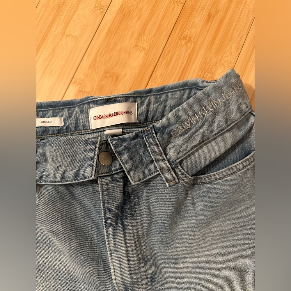 Mom jeans